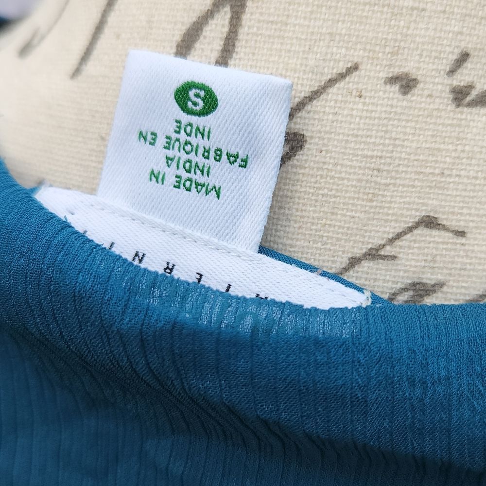 Motherhood Maternity sleeveles embellished blouse teal Small‎ - Picture 3 of 8